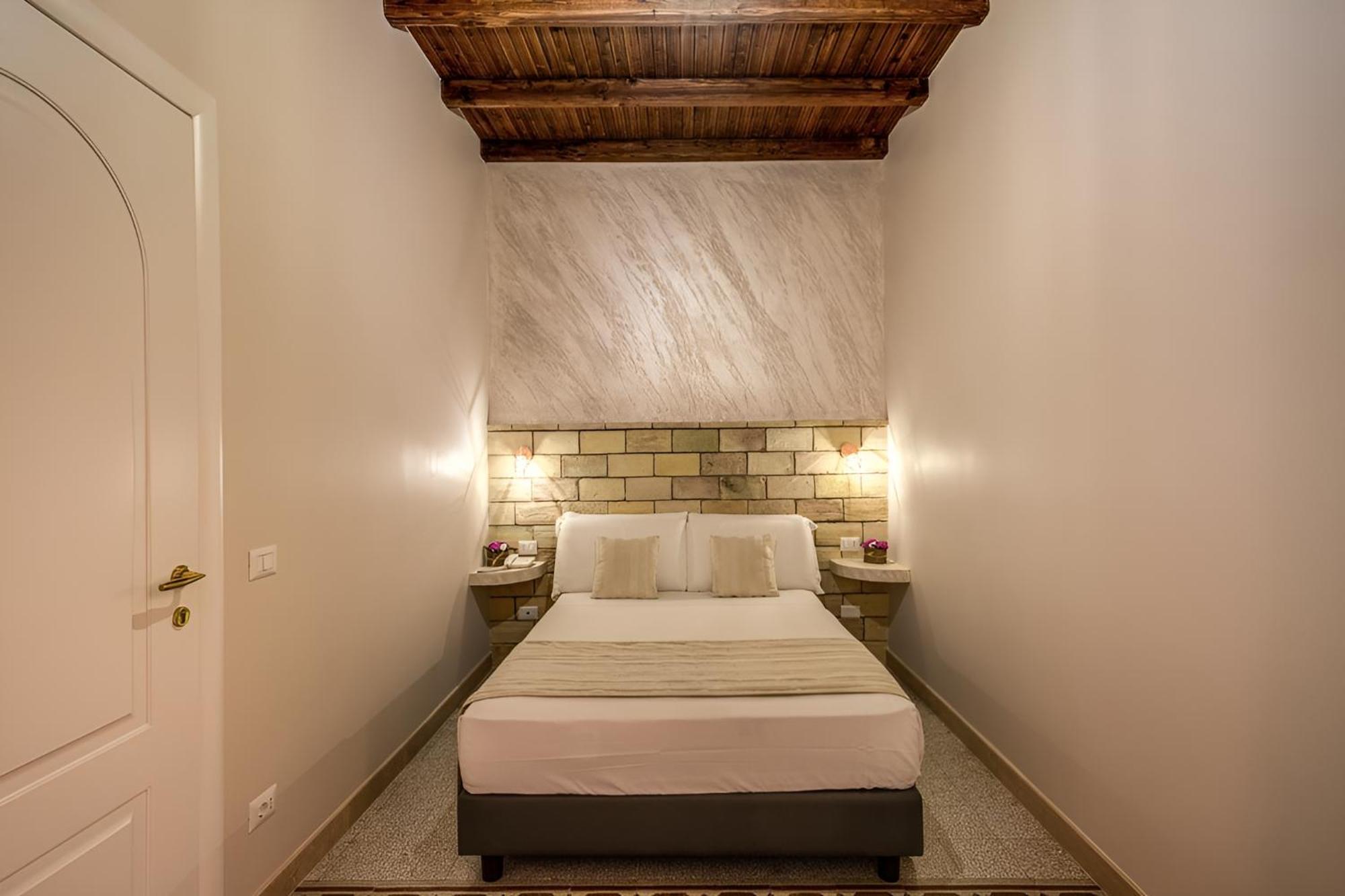 Colosseo Accomodation Room Guest House Rome Exterior photo